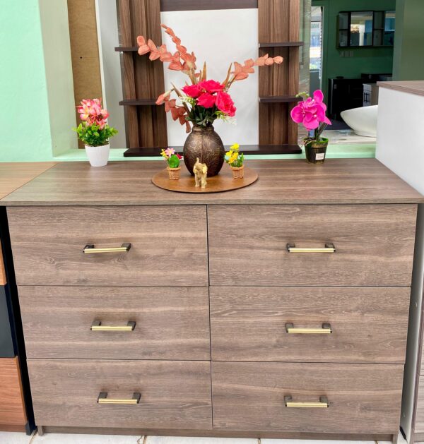 COMODA COLOR MILAN