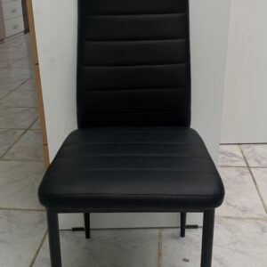 SILLA COLOR NEGRO ESPALDAR ALTO