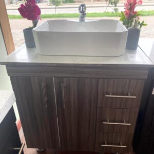 MUEBLE DE BAÑO CON FORMICA COLOR HUMO
