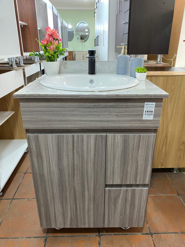 MUEBLE DE BAÑO CON FORMICA COLOR HUMO